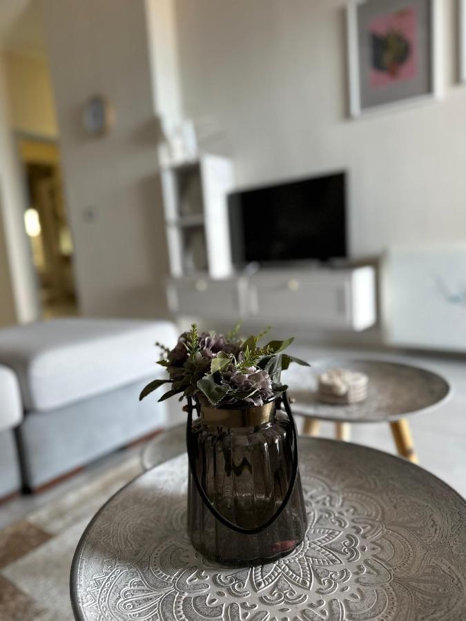 Luxury Penthouse B&E Διαμέρισμα Σαράντα Εξωτερικό φωτογραφία